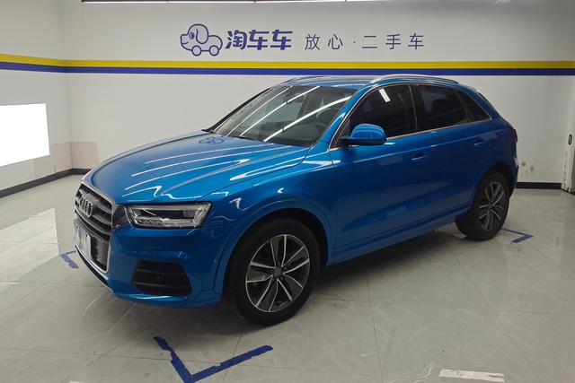 Audi Q3 2018 — фото 1