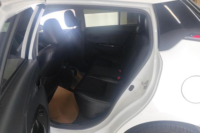 Toyota YARIS L 2019 1.5 E CVT VI — фото 16