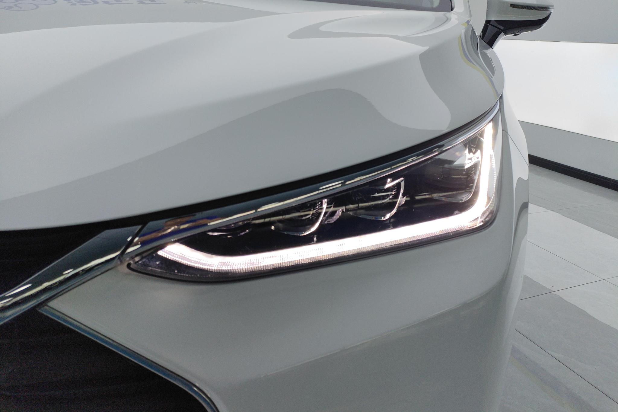 BYD Tang 2018 2.0T AT 7 мест V
