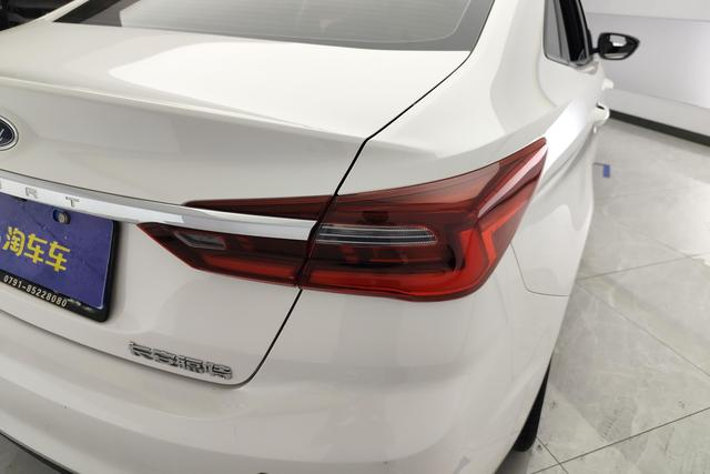 Ford Forrest id 3823635 из Китая 7