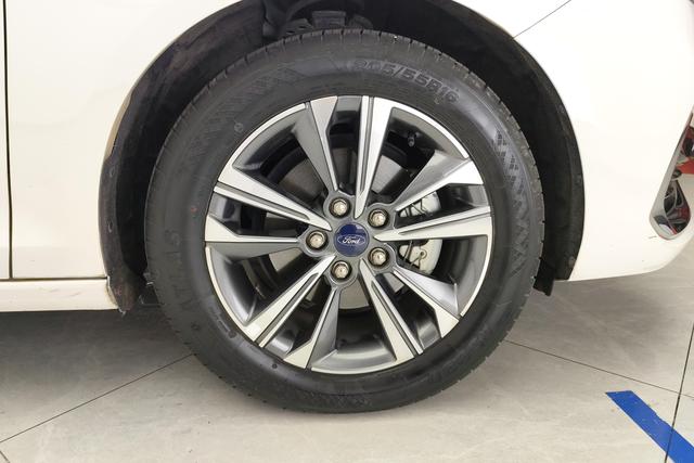 Ford Forrest id 3823635 из Китая 13