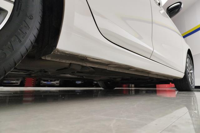 Ford Forrest id 3823635 из Китая 17