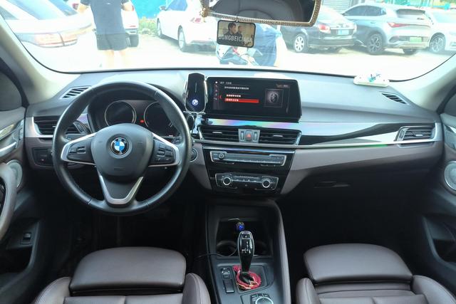 BMW X1 2021 s Drive 20 Li — фото 12