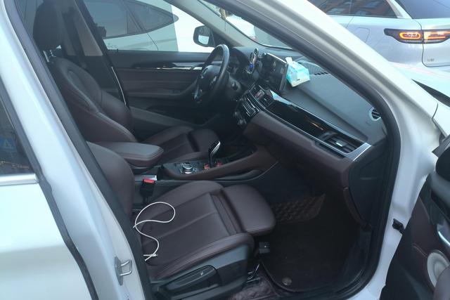 BMW X1 2021 s Drive 20 Li — фото 9