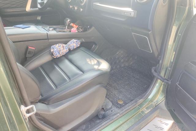 BAIC BJ40 2018 PLUS 2.0 T AT 4 WD — фото 17