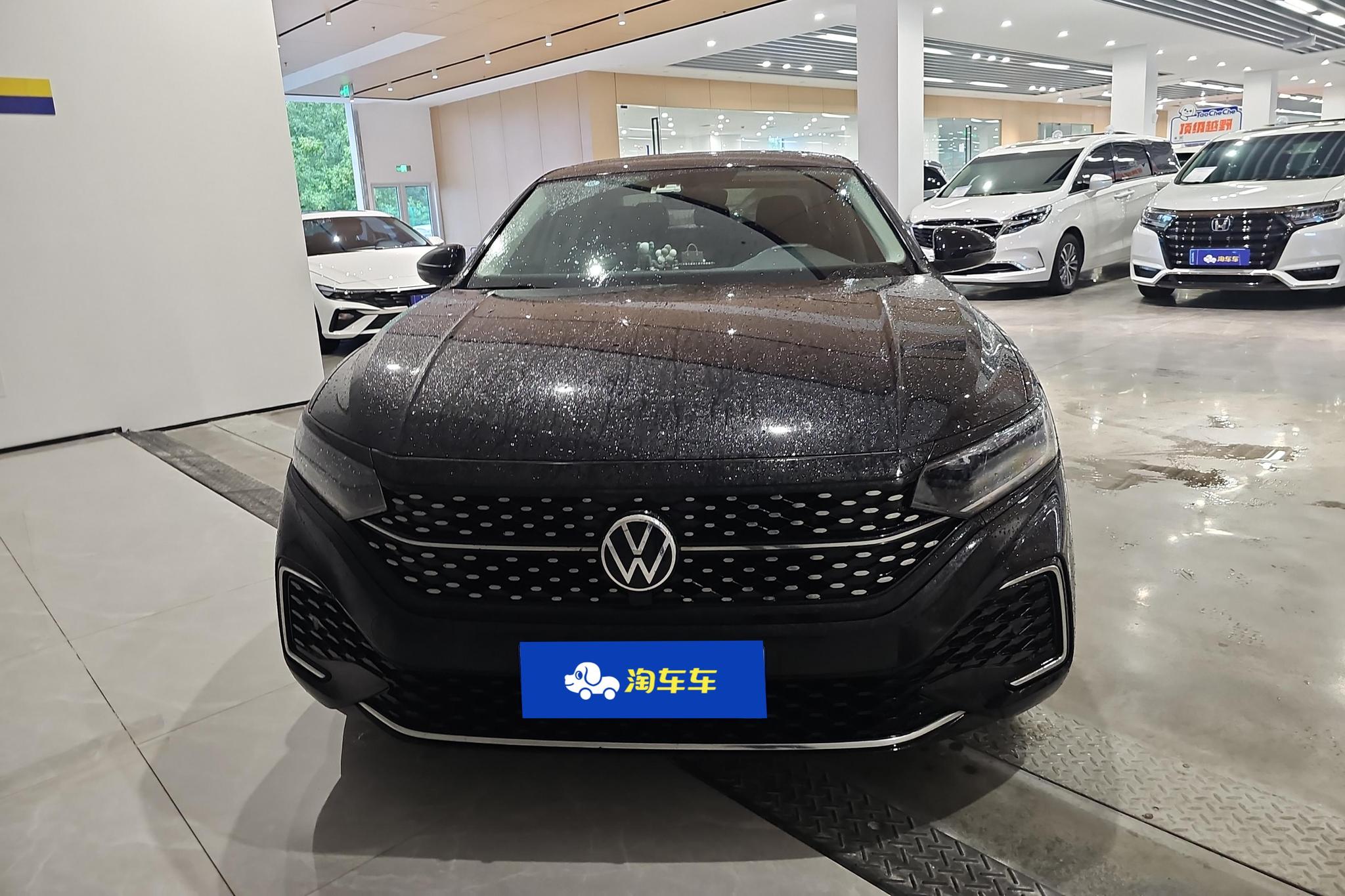 Volkswagen Passat 2022 330TSI Elite