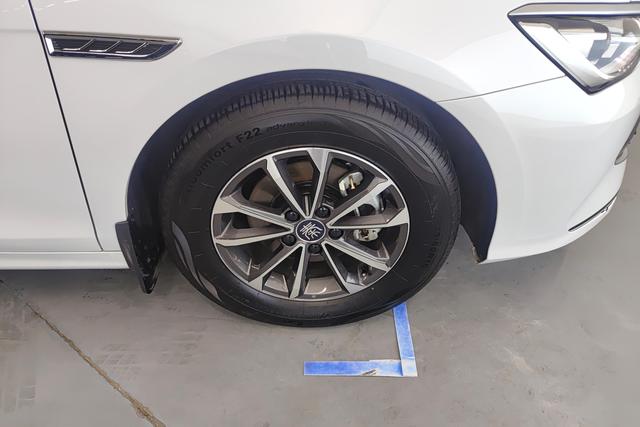 BYD Qin PLUS DM id 3810240 из Китая 9