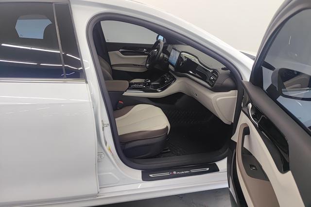 BYD Qin PLUS DM id 3810240 из Китая 14