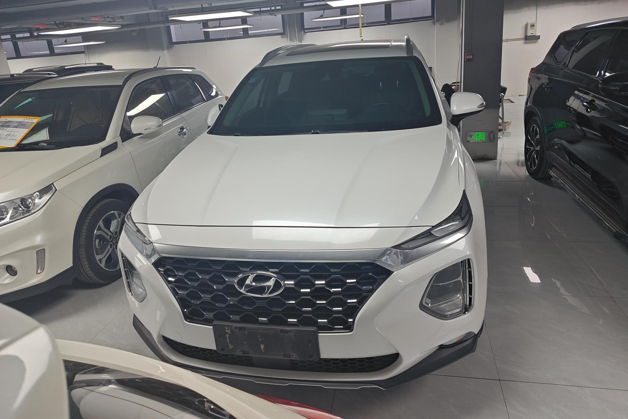 Hyundai Santa Fe 2019 380 TGDi DLX AT VI