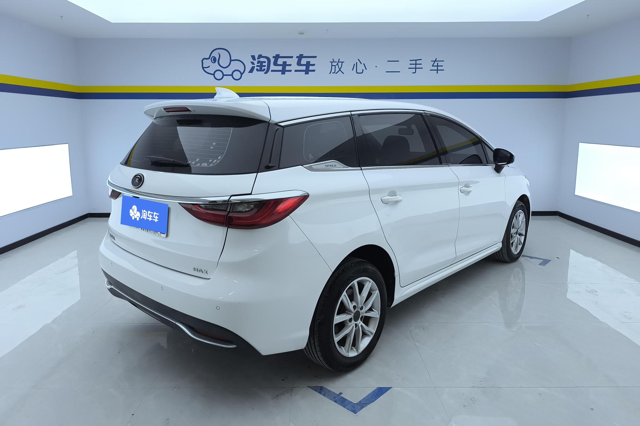 BYD Song MAX MAX 2019 1.5T MT 7 мест VI