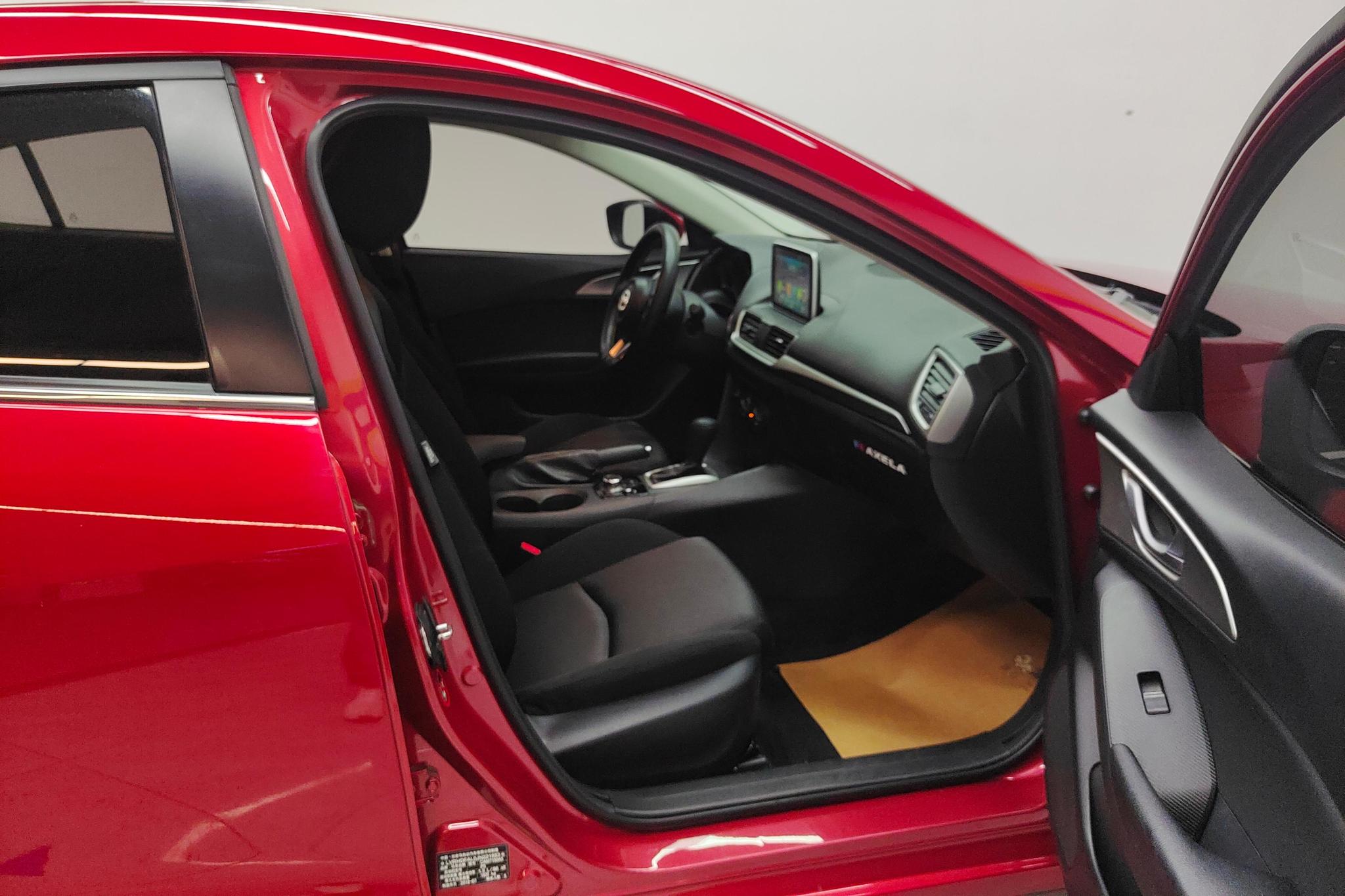 Mazda Mazda3 3 2017 1.5L AT Comfort V
