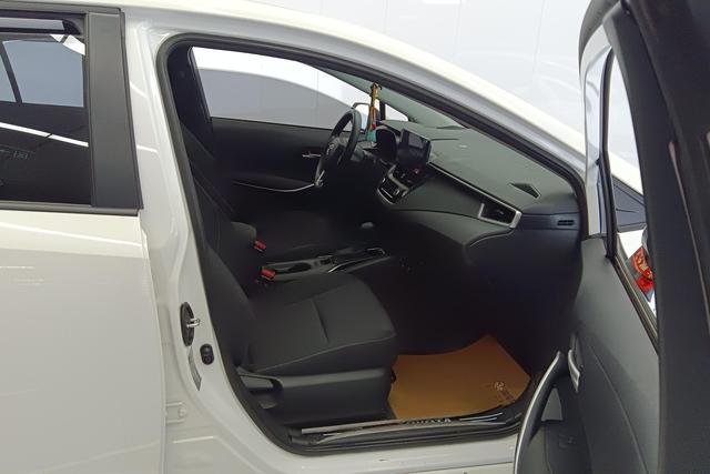 Toyota Corolla 2024 Белый из Китая, фото 4