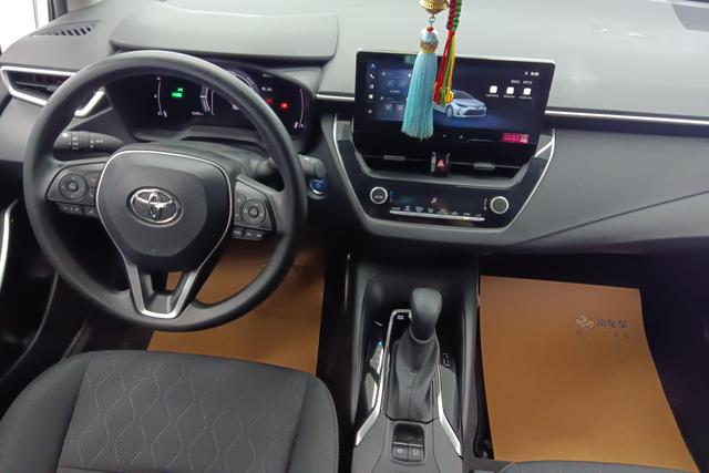 Toyota Corolla id 3804525 из Китая 9