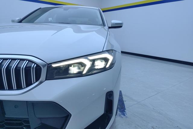 BMW 3 series id 3804526 из Китая 9