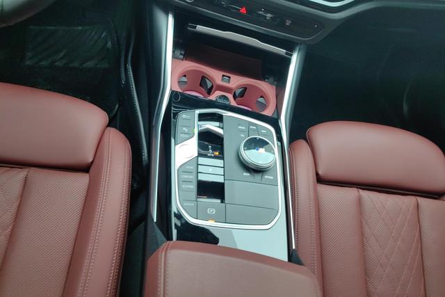 BMW 3 series id 3804526 из Китая 13