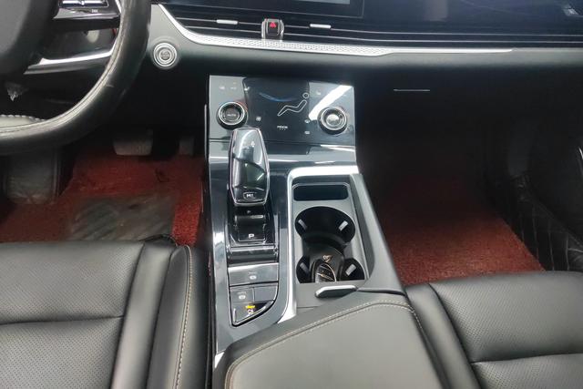 Pentium B70 2022 Белый из Китая, фото 5