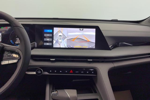 CHANGAN CS75 PLUS 2022 — фото 13