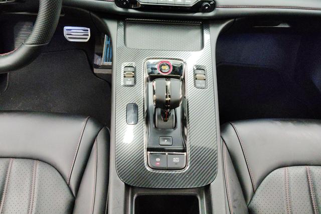 Gac Trumpchi Shadow Leopard 2021 — фото 14