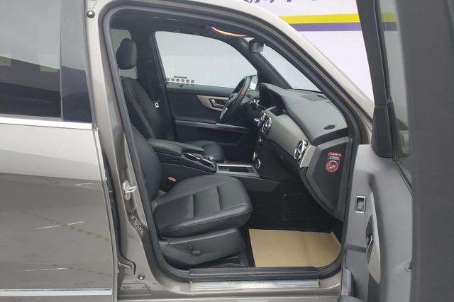 Mercedes Benz GLK-Class 2013 — фото 17