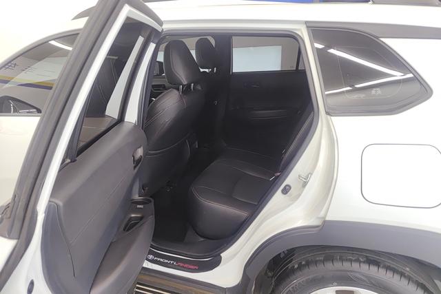Toyota Forelander 2023 — фото 16