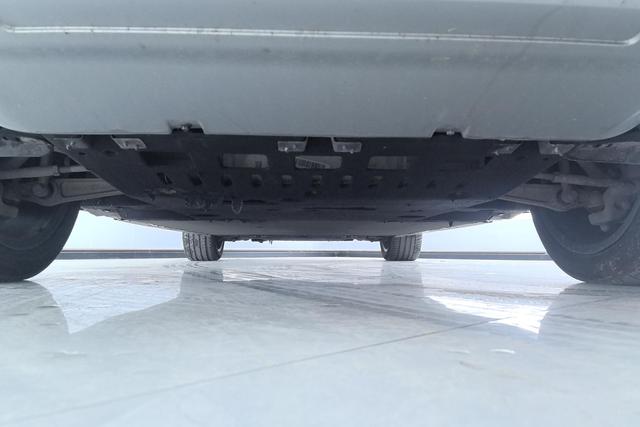 Red flag E-HS9 id 3816874 из Китая 16