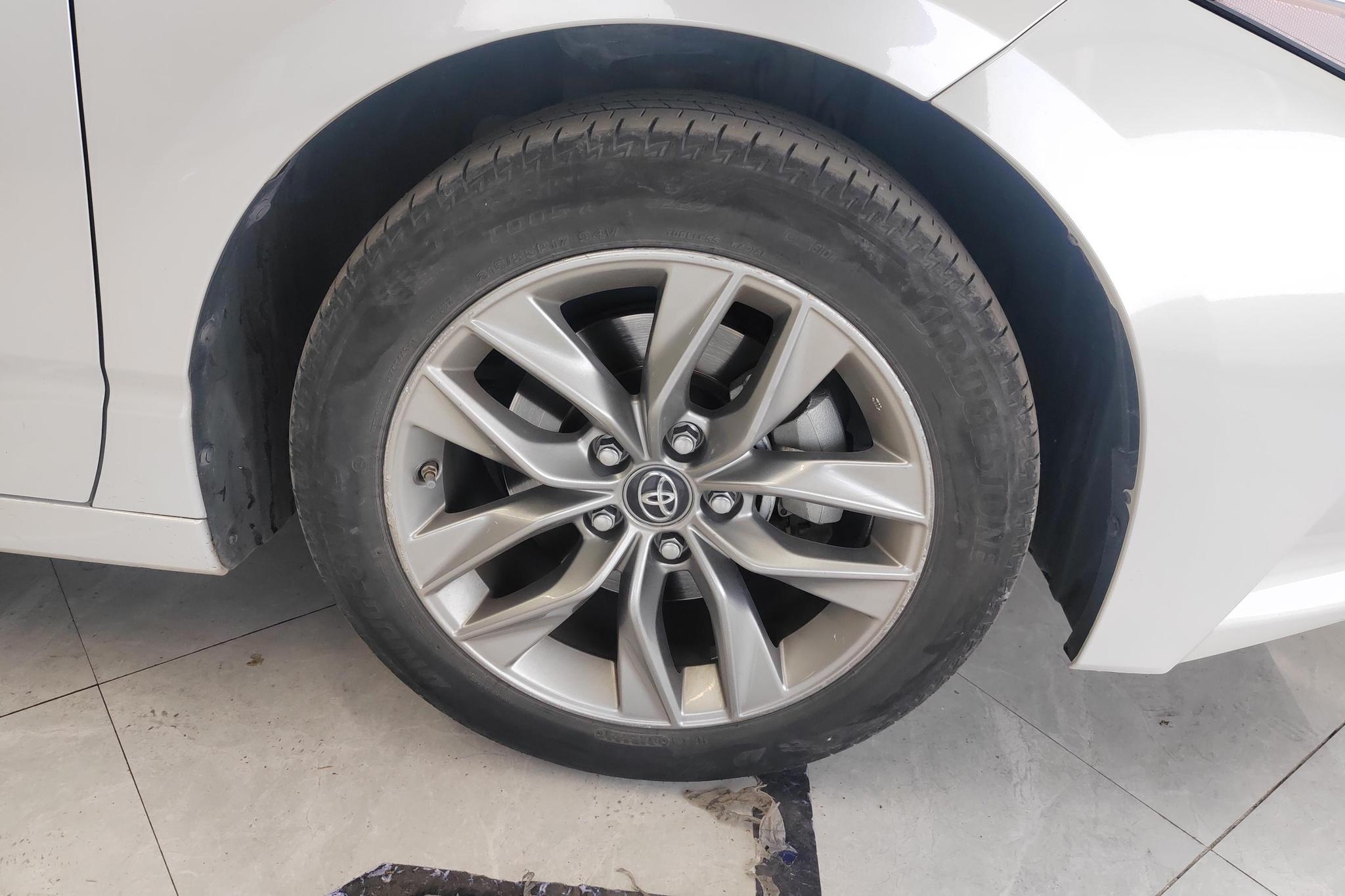 Toyota Avalon 2019 2.0L VI