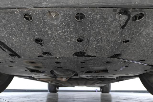 Ideal car Ideal L6 2024 Белый из Китая, фото 4