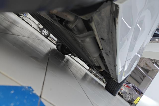 Ideal car Ideal L6 id 3804366 из Китая 17