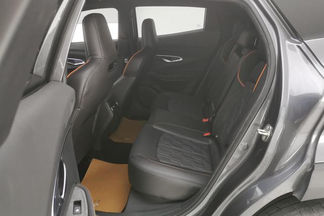 Changan UNI-T 2022 1.5 T Premium — фото 15