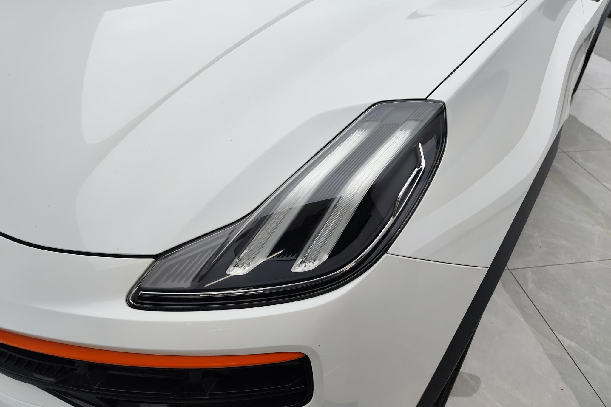 Lynk & Co 06 2020 1.5T Halo
