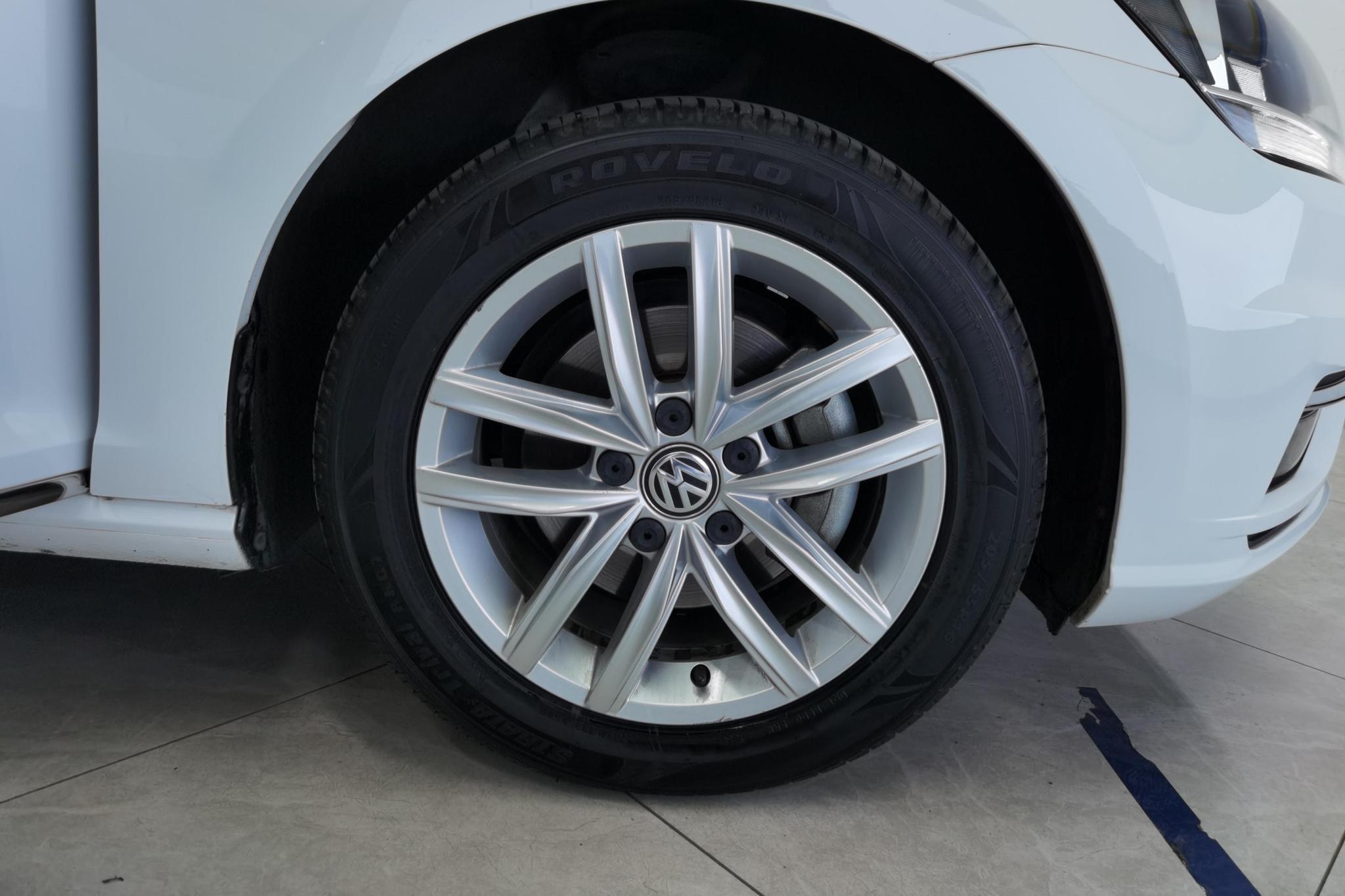 Volkswagen Golf 2018 230TSI AT Comfort