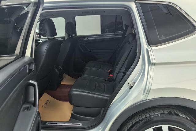 Volkswagen Tiguan L id 3783333 из Китая 8