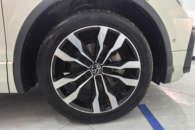 Volkswagen Tiguan L id 3783333 из Китая 14