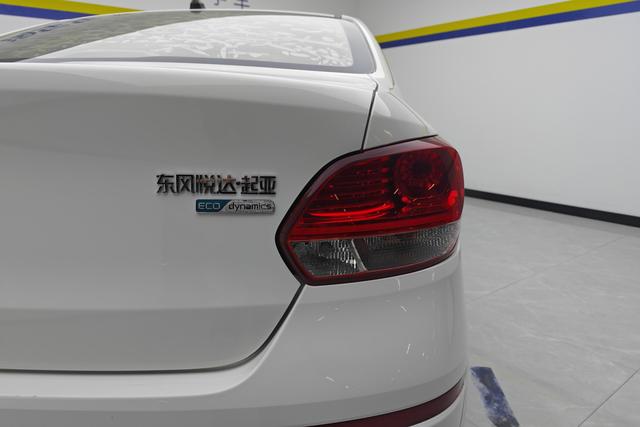 Kia Huanchi 2020 Белый из Китая, фото 4