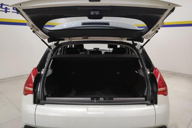 Peugeot 3008 2014 — фото 17