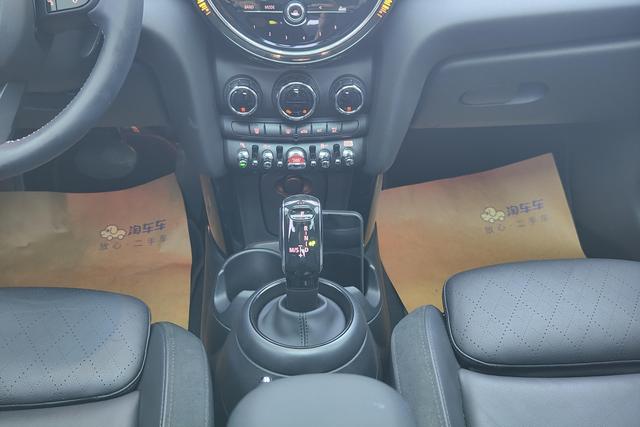 MINI Hatch — фото 10