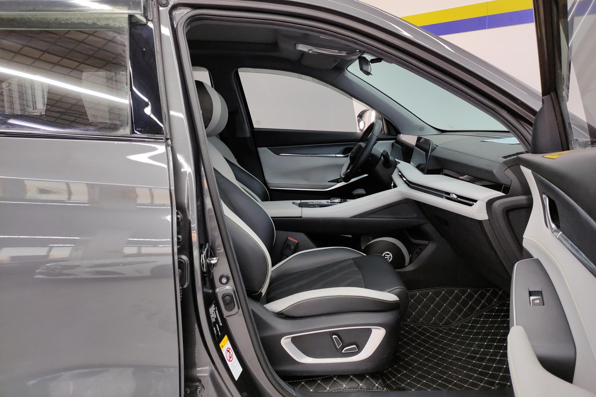 Changan CS75 Plus 2023 1.5T AT Luxury