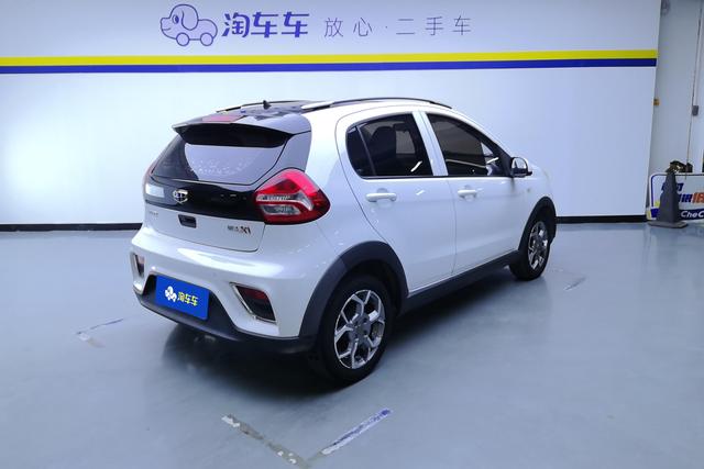 Geely Vision X1 2017 — фото 3