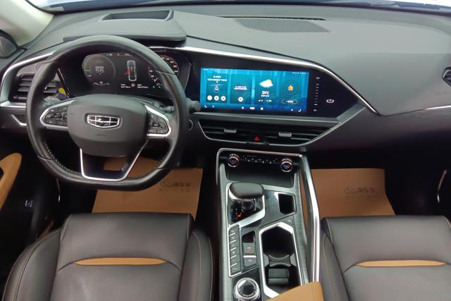 Geely Starry PHEV 2019 — фото 13