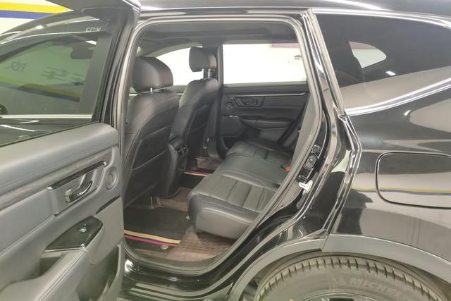 Honda CR-V id 3783042 из Китая 16