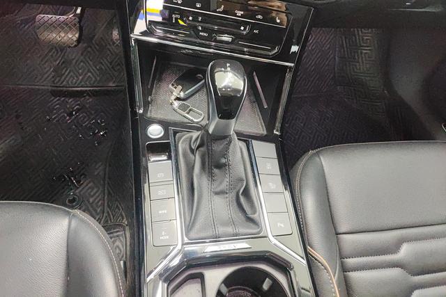 Volkswagen Passat PHEV 2021 Черный из Китая, фото 5