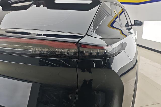 Dongfeng Fengshen Hao Han 2024 Черный из Китая, фото 6