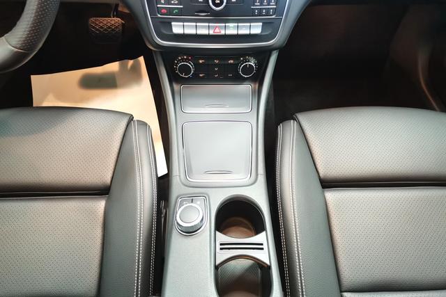 Mercedes Benz GLA 2019 — фото 14