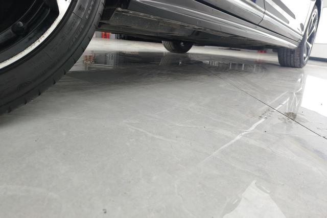 Volkswagen Magotan 2023 Черный из Китая, фото 5