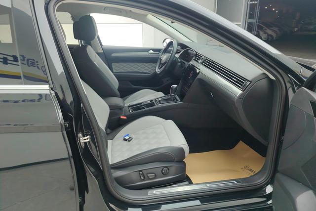 Volkswagen Magotan id 3769075 из Китая 7