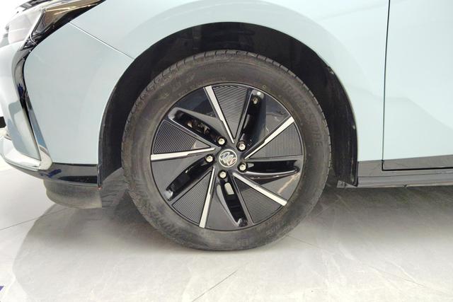 Buick Slightly blue 6 id 3810302 из Китая 13