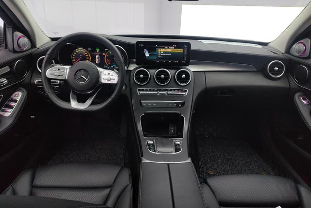 Mercedes Benz C-Class 2021 — фото 12