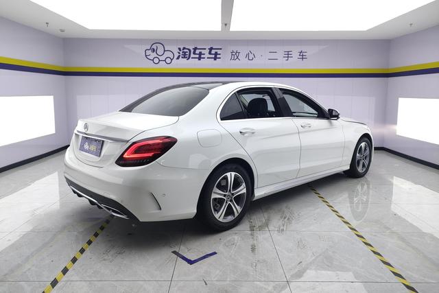 Mercedes Benz C-Class 2021 — фото 3