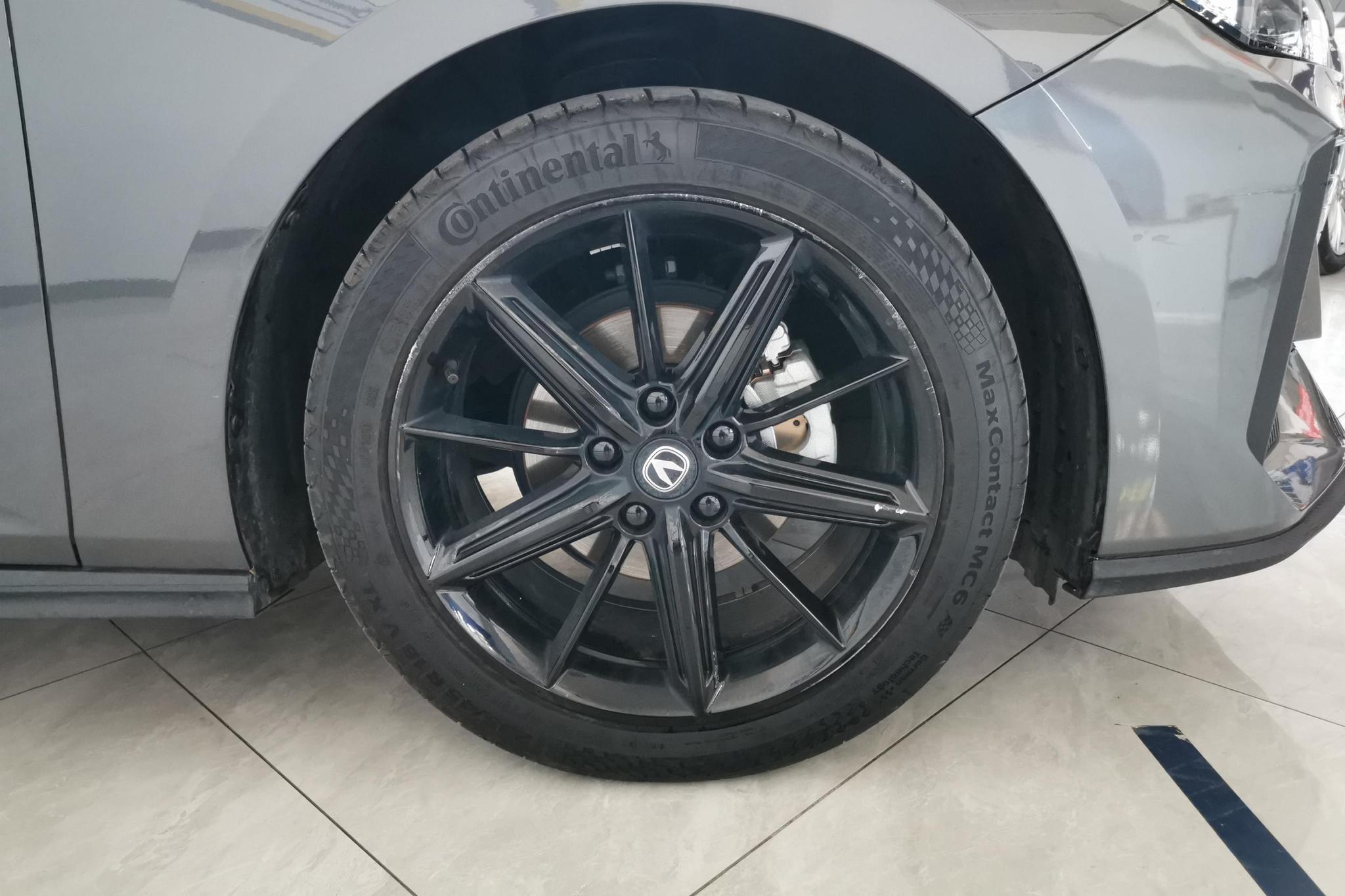 Changan UNI-V 2023 1.5T Luxury