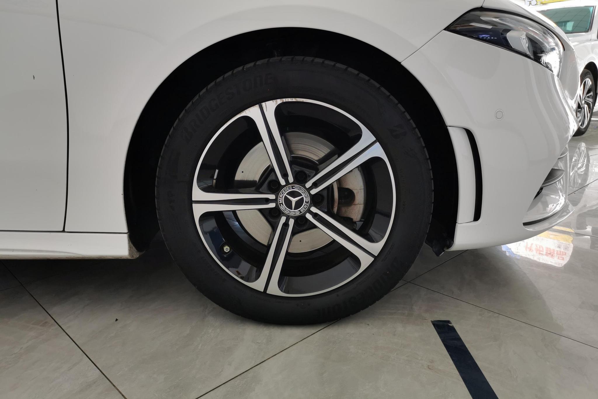 Mercedes-Benz A-Class A 2022 A 200 L Sport Fashion